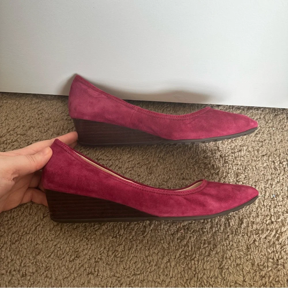 Cole Haan Kathryn Magenta Purple Suede Wedges - Picture 4 of 11